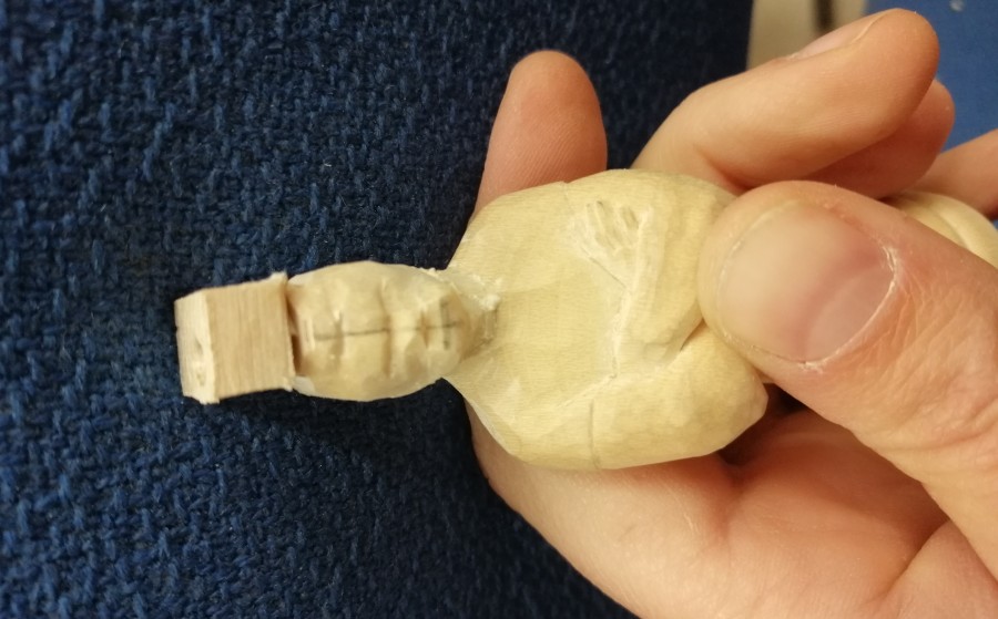 im Prozess: der halbfertige König des Terminator Schachsets