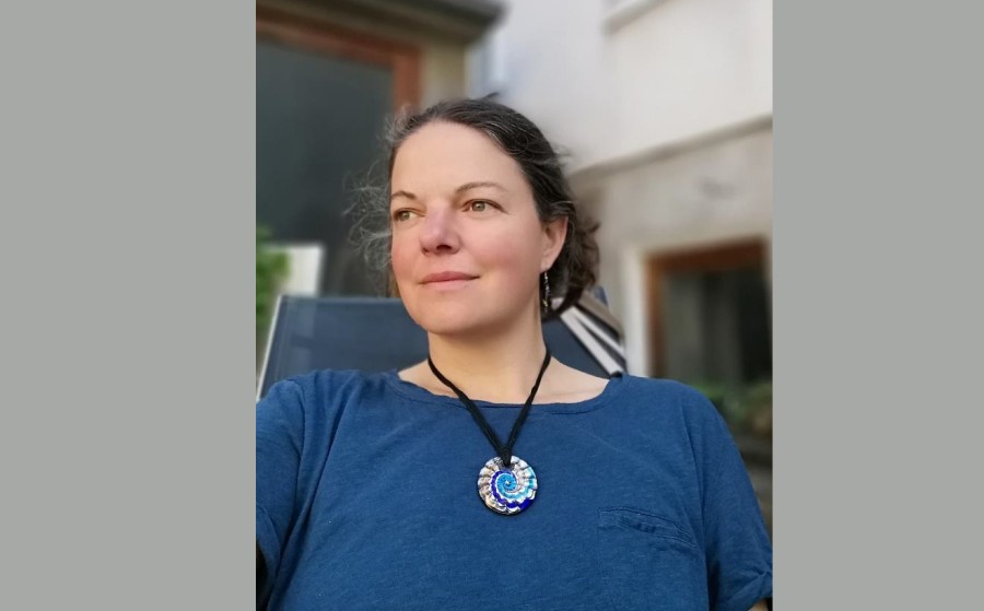 Die Bildhauerin Astrid Unterberger